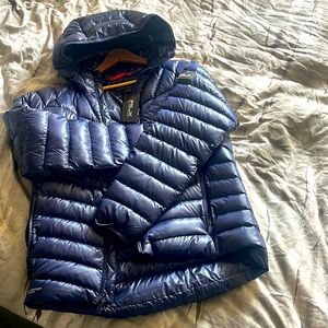 Brand New Ralph Lauren men’s jacket, oroginal tag, exceptional quality $300.